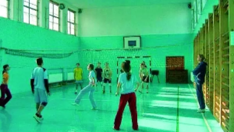 13 sali de sport finalizate in luna aprilie