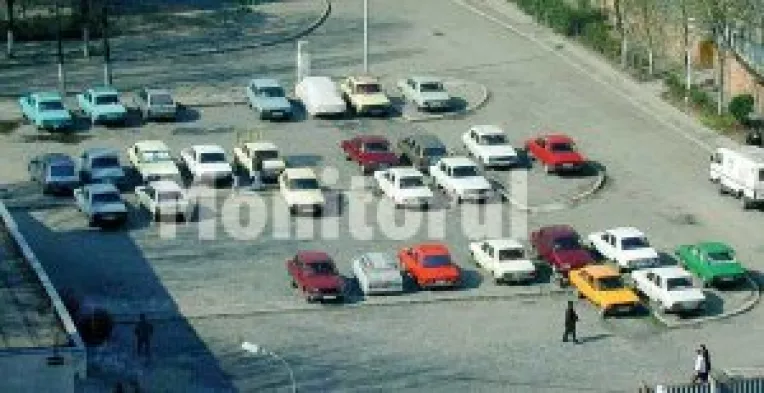 Cu 50% mai putine masini la mina a doua inmatriculate