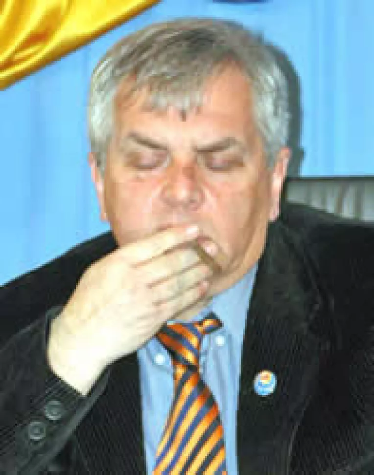 Deputatii constanteni prind cate un somn de 8 ore pe zi