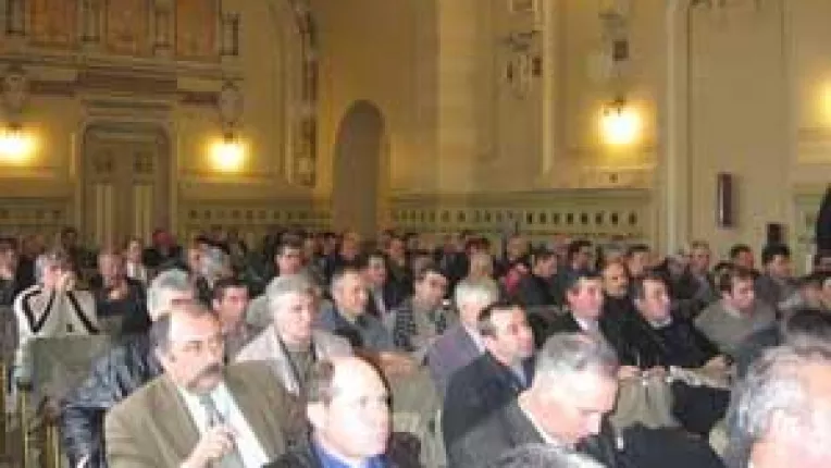 Din lipsa personalului de specialitate. Doljul risca sa piarda sute de milioane de euro