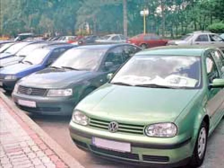 Masinile second-hand, adevarate dricuri pe roti