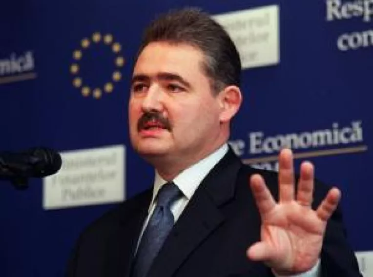 Nu scad salariile in companiile de stat