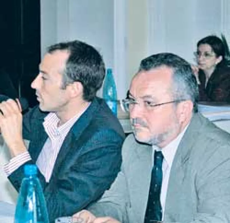 PSD nu crede in schimbari, PNL mizeaza pe experienta, PD-L pariaza pe tineri