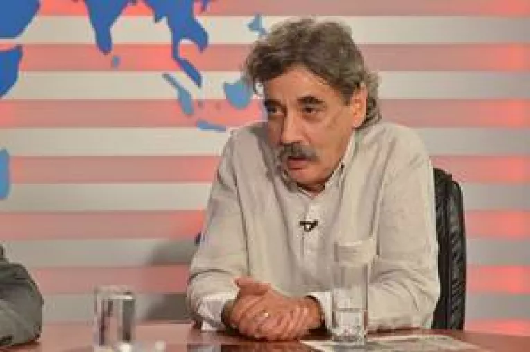 Sociologul Mircea Kivu : " Exista o erodare a increderii in cei care guverneaza, ceea ce favorizeaza un divort intre PSD si PNL" 