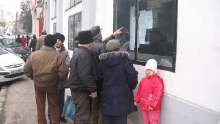 Statul taxeaza triplu orice venit peste salariu. Impozit de 45% la comisioane