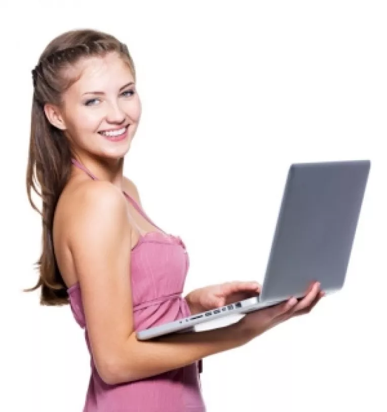 Top 10 escrocherii pe Facebook